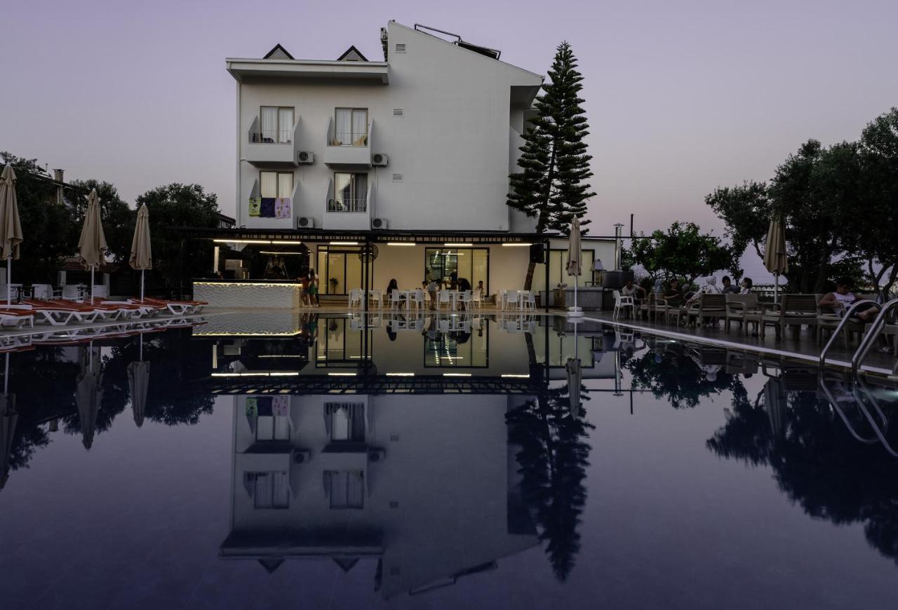 Side Sunset Hotel Extérieur photo
